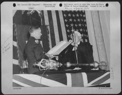 Thumbnail for Miscellaneous > Before Signing The Book Which Made Him A Freeman Of The Borough Of Chelmsford; Major General Samuel E. Anderson Former Commander Of The U.S. 9Th Air Force Bomber Division In England, Reads Through The Official Certificate Held By A.E. Hodge, Lord Mayor Of