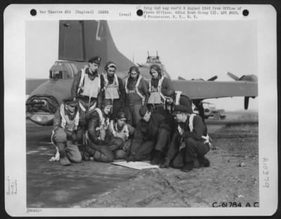 Thumbnail for General > Lt. O'Farrell And Crew Of The 452Nd Bomb Group Beside A Boeing B-17 "Flying Fortress".  England, 4 December 1944.