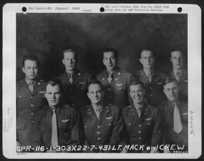 General > Lt. Mack And Crew Of The 303Rd Bomb Group Based In England.  22 July 1943.