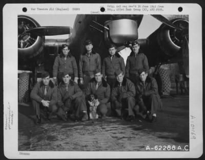 General > Lt. Holman And Crew Of The 493Rd Bomb Group, 8Th Air Force, Beside The Boeing B-17 Flying Fortress.  26 Dec. 1944, England.