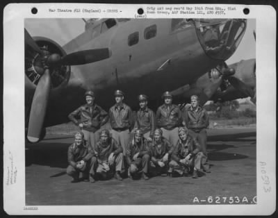 General > Lt. D.S. Vonder Heyde And Crew Of The 323Rd Bomb Sq., 91St Bomb Group, 8Th Air Force, In Front Of A Boeing B-17 Flying Fortress.  England, 16 July 1943.