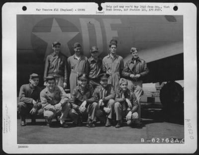General > Lt. Charles W. Freschauf And Crew Of The 324Th Bomb Squadron, 91St Bomb Group, 8Th Air Force, Beside A Boeing B-17 Flying Fortress.  England, 27 May 1943.