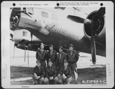 General > Combat Crew Of The 91St Bomb Group, 8Th Air Force, Beside The Boeing B-17 "Flying Fortress" "Zootie Cutie".  England.