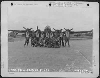 General > Crew Of The 381St Bomb Group In Front Of A Boeing B-17 "Flying Fortress" At 8Th Air Force Station 167, Ridgewell, Essex County, England, 15 July 1943.
