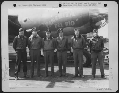 General > Capt. Harlow And Crew Of The 575Th Bomb Squadron, Pose Beside The Martin B-26 Marauder 'Panchita Del Rio'.  391St Bomb Group, England, 12 September 1944.