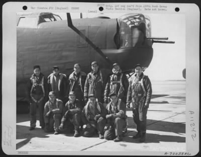 General > Lt. Davis And Crew Of The 490Th Bomb Group Pose Beside Their Consolidated B-24 At An 8Th Air Force Base In England.  24 March 1944.