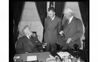 FDR, Ford Frick, Clark Griffith.png