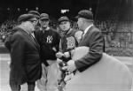 Gehrig-with-manager-Del-Baker-prior-to-his-benching-announcement-1939-May-2-AP.jpg