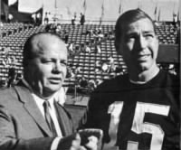 Ray-Scott-and-Packers-QB-Bart-Starr.jpg