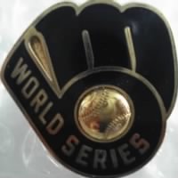 1982 World Series press Pin.jpg