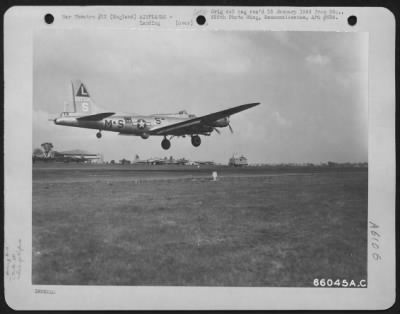 Boeing > Boeing B-17 "Flying Fortress" Of The 381St Bomb Group, Settles Down Gracefully On The Runway At 8Th Air Force Station 167 In England.