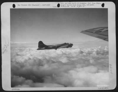 Boeing > Boeing B-17 'Flying Fortresses' Of The 92Nd Bomb Group.  England, 25 August 1943.