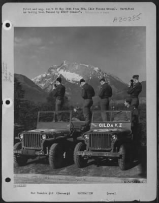 Consolidated > Berchtesgaden, Germany -- Touring The Bavarian Alps In Their Jeeps While Occupying The Territory, Soldiers Of The  101St Airborne Division'S 327Th Glider Infantry Regiment Pause At Look-Out Point For Some Snapshots For The Folks Back Home.