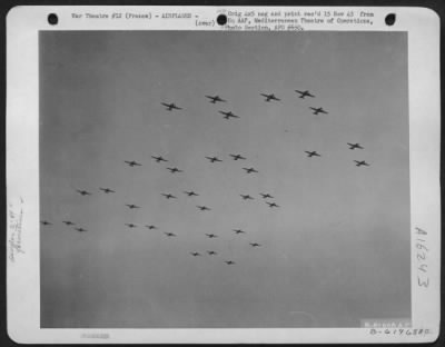 Douglas > Douglas C-47 Skytrains, 12 Af Troop Carrier Wing, Loaded With Paratroopers On Their Way For The Invasion Of Southern France, 15 August 1944.