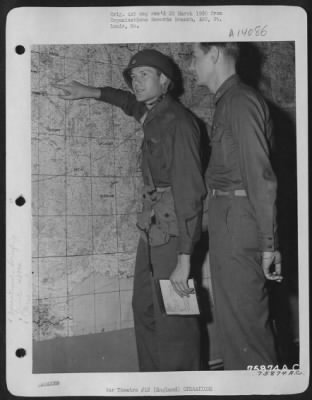 Thumbnail for General > Colonel Young Points Out A Future Target To A Member Of The 439Th Troop Carrier Group In The Briefing Room At An Air Base Somewhere In England.  29 May 1944.