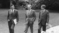 Ron Ziegler, Richard Nixon, Jerry Warren.png