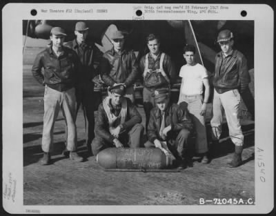 Thumbnail for General > Lt. Moses And Crew Of The 379Th Bomb Group Poses Beside A Boeing B-17 "Flying Fortress" At An 8Th Air Force Base In England, 25 October 1943.