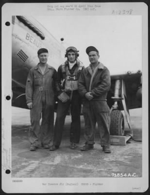 Thumbnail for Fighter > Lt. Beaumont And Ground Crew Pose Beside The North American P-51 'Beau'S Baby' Of The 364Th Fighter Group, 67Th Fighter Wing, At 8Th Air Force Station F-375, Honnington, England.  17 August 1944.