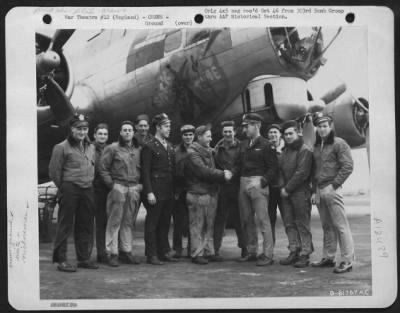 Ground > Ground And Air Crew Of The 360Th Bomb Squadron, 303Rd Bomb Group, Beside The Boeing B-17 "Flying Fortress" "Sack Time". England, 3 April 1945.