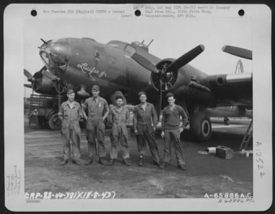 Ground > M/Sgt. Gerberding And Crew Of The 381St Bomb Group In Front Of A Boeing B-17 "Flying Fortress" 'Lucifer, Jr.' At 8Th Air Force Base 167, England.  18 August 1944.