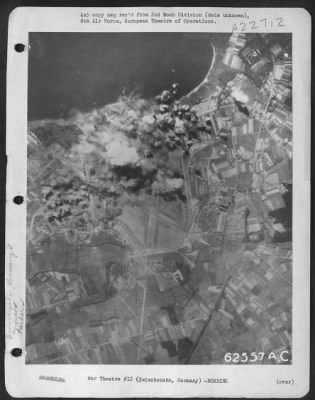 Consolidated > Bombing Of Enemy Airfield And Harbor Installations Near Zwischenahn, Germany, On 30 May 1944.  2Nd Bomb Div., 8Th Af.