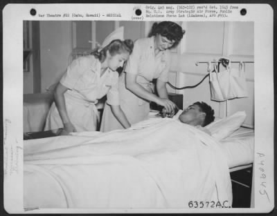 Thumbnail for Consolidated > Flight Nurses Being Trained On Bivouac Area At Oahu, Hawaii, For Work In The Jungles.  21 May 1944.