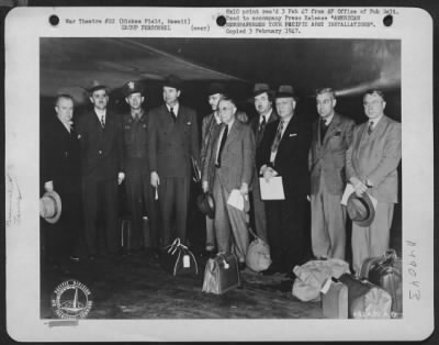 Groups > American Newspapermen Tour Pacific Army Installations. Nine Noted American Newspapermen Are Shown Upon Their Arrival At Hickam Field On An Air Transport Command Skymaster To Start A Tour Of Pacific Area Army Installations That Will Take Them Through To To