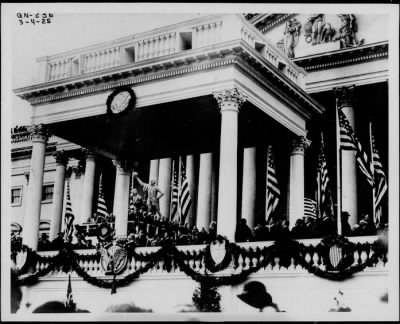 1925 > President Coolidge being sworn in