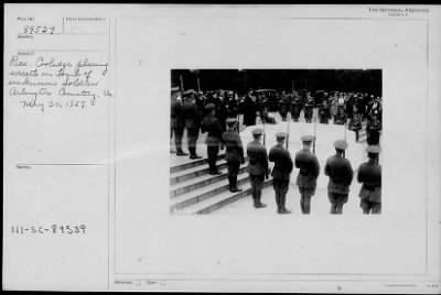 1927 > Placing wreath on Tomb of Unknown Soldier, Arlington National Cemetery