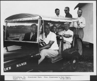 1955 > Farm at Gettysburg, PA.