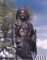 Chief-Washakie-3-Bronze-statue.jpg