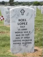 Thumbnail for RoelLopez-WWII-memorial.JPG