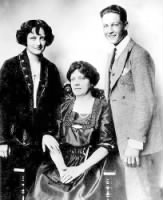 x Joan Crawford, mother Anna, and brother Hal..jpg