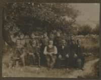 Thumbnail for Edward Maidenford and family 2.jpg