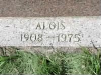 Alios Szulgit headstone.jpeg
