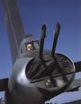 Tail_Gunner_in_Boeing_B-17_Flying_Fortress,_1943.jpg