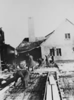 800px-Construation_of_crematorium_II_in_Auschwitz.jpg