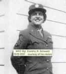 Dorothy Schwartz WAC uniform.png