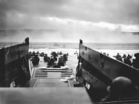 Omaha-Beach-D-Day - National Archives.jpg