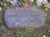 E E Cummings – Grave.jpg