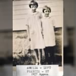Amelia (left) and Francis (right) Wargoski 1927dd.jpg