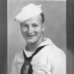 Robert Yahnke Navy 1942.jpg