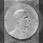 Medallion_of_Samuel_Chapman_Armstrong,_1901.jpg