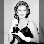 Susan_Hayward_-_1959_Oscar-1.jpg