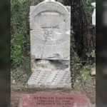 Griffin Spencer 2 headstones 1796-.jpg